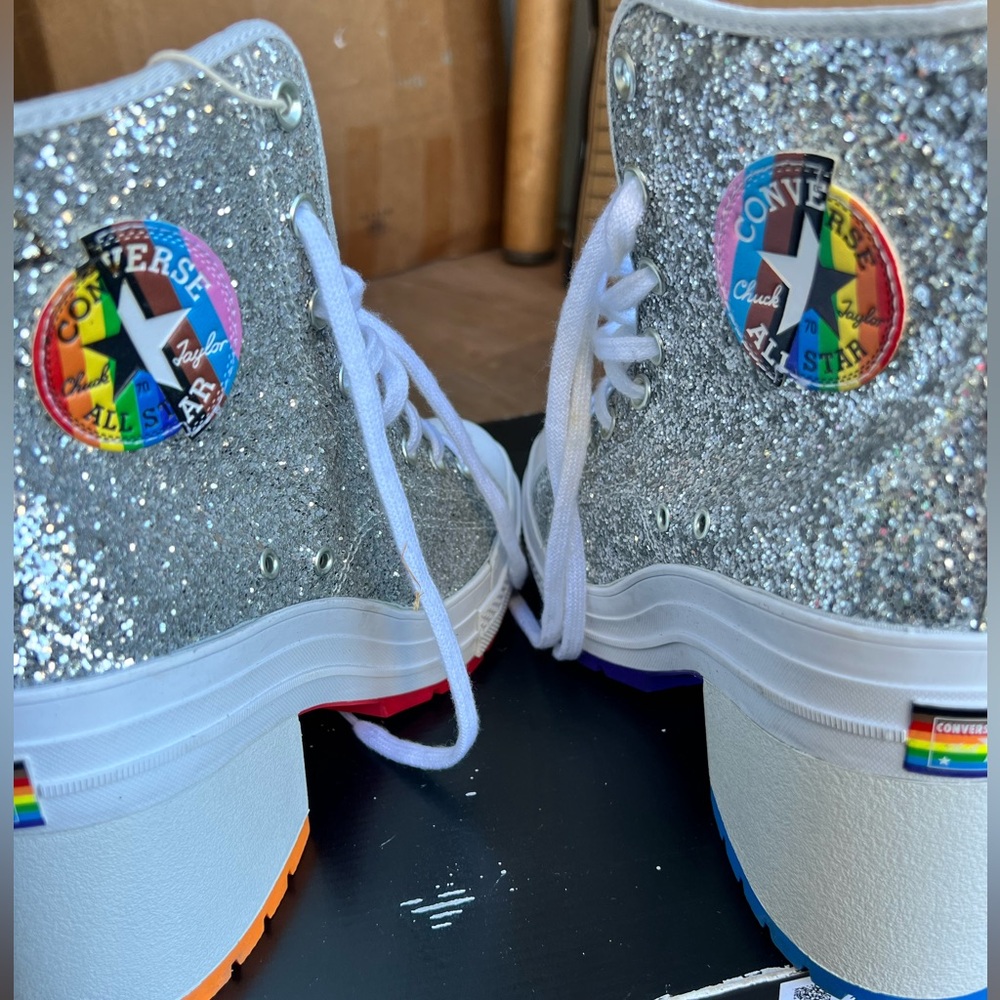 Converse Chuck 70 De Luxe Heel Pride High Top Silver Glitter Shoe size 9.5 NIB